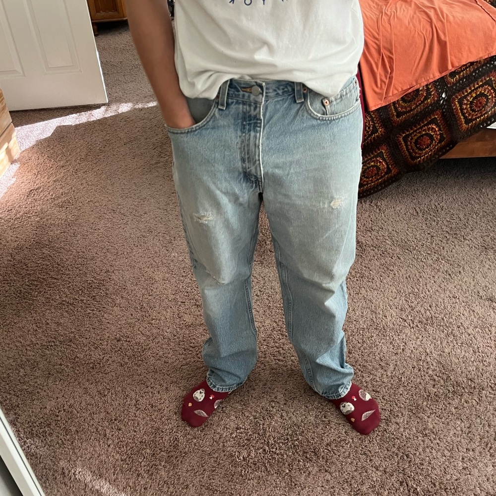 Levi’s 550 jeans, relaxed fit 33x30